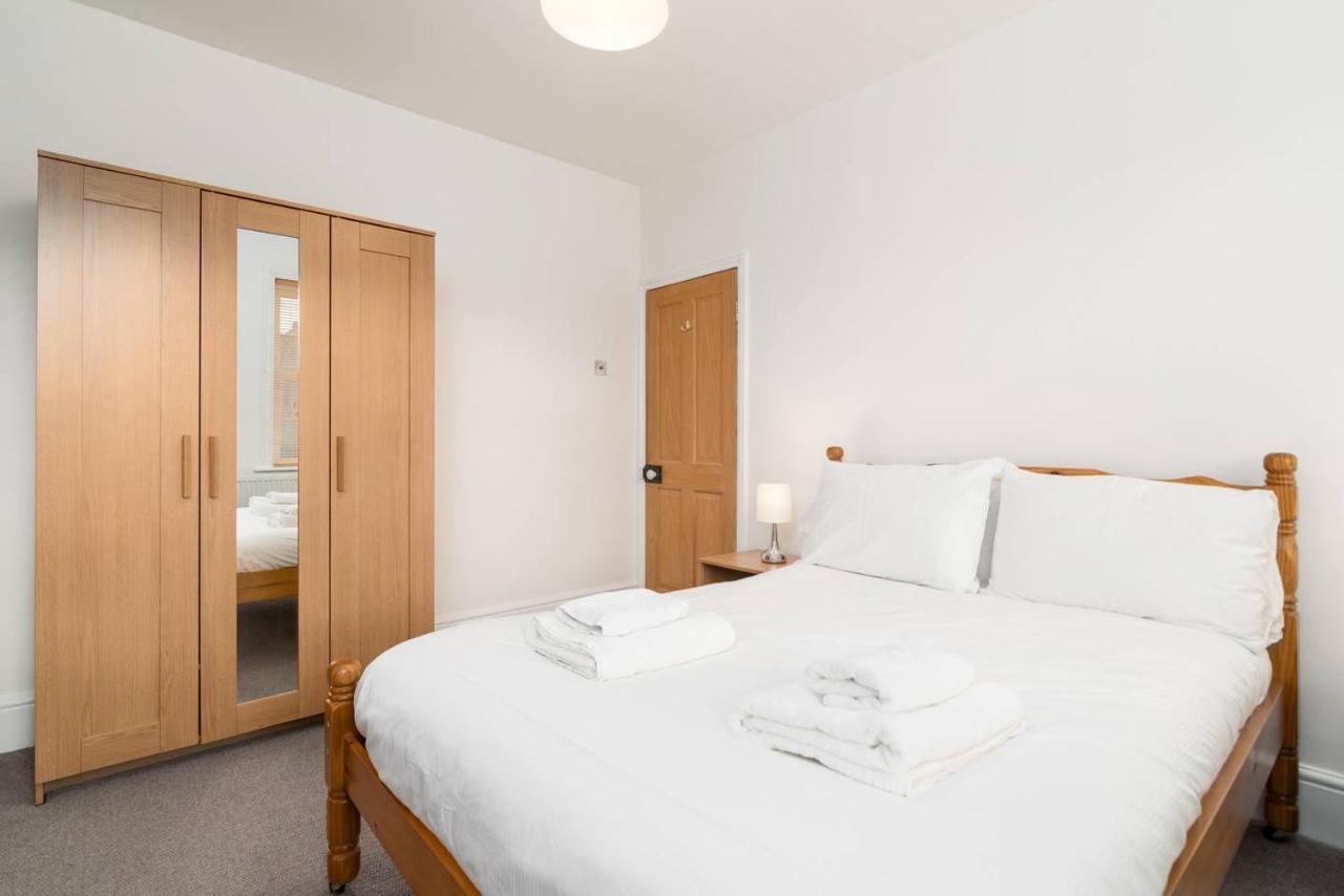 لندن Guestready - Modern 2-Bed For 4 In Golders Green! المظهر الخارجي الصورة