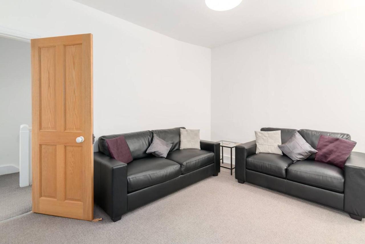 لندن Guestready - Modern 2-Bed For 4 In Golders Green! المظهر الخارجي الصورة